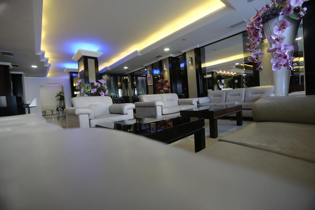 Aksan Hotel Esmirna Exterior foto