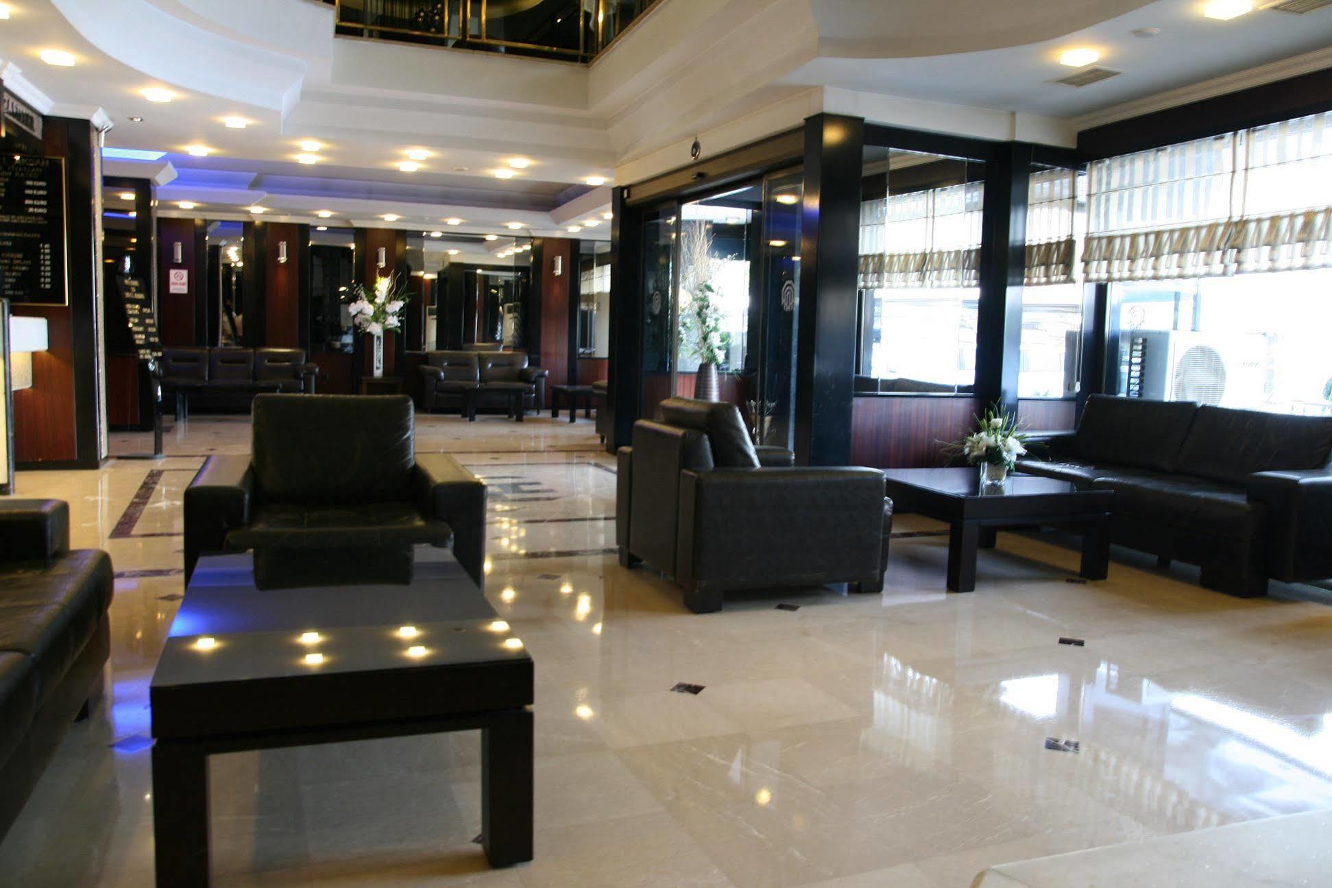 Aksan Hotel Esmirna Exterior foto